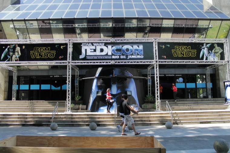 905266_680416755302751_868613110_o